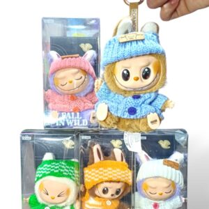 Colgante labubu con ropa pop mart fall in wild coleccionable