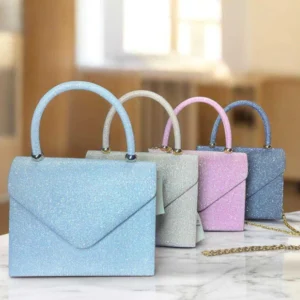 Cartera de fiesta brillosa con cadena